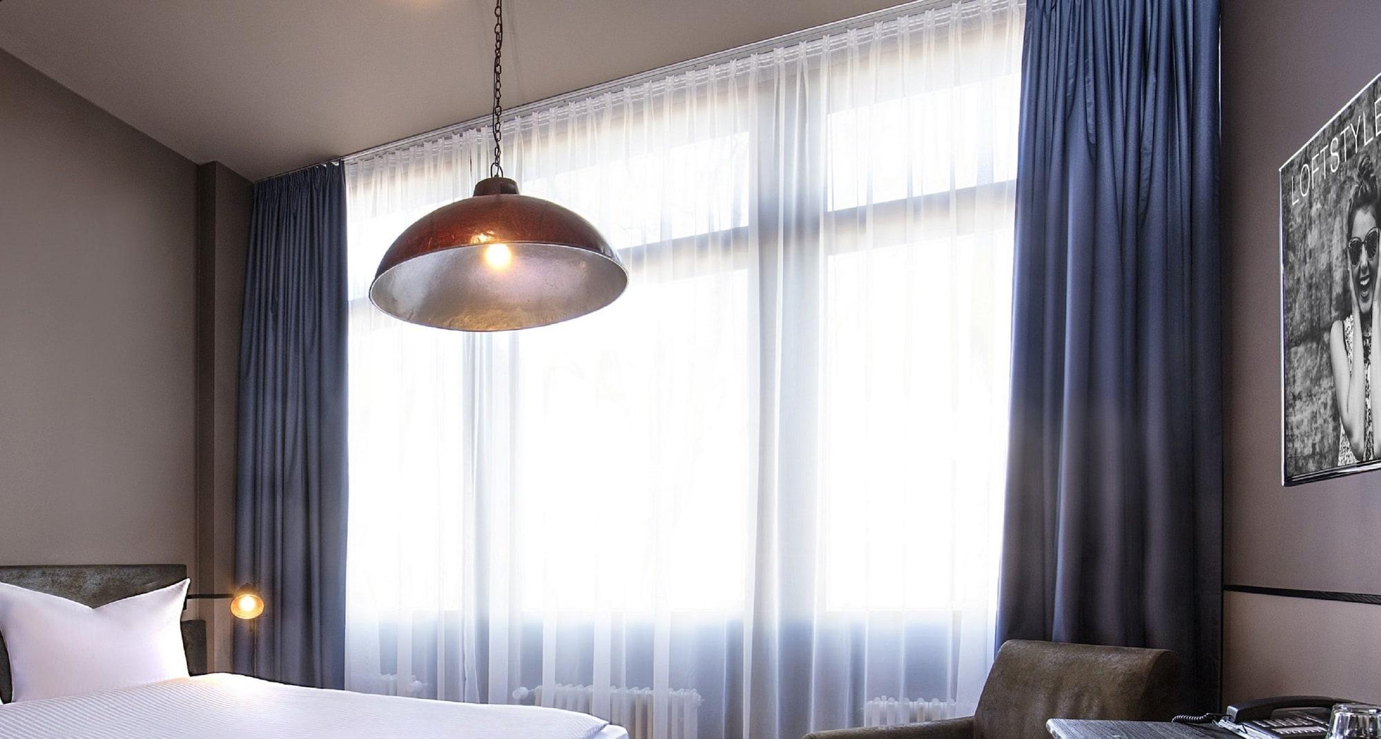 Best Western Loftstyle Hotel Stuttgart-Zuffenhausen Esterno foto